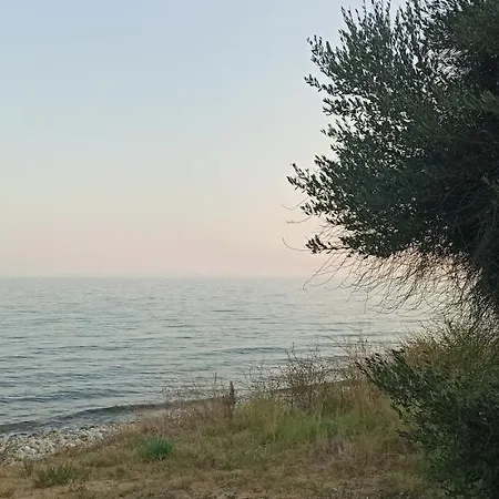 Δίπλα Στο Κύμα -Βeside The Wave Villa Loutra Elevtheron Exterior foto